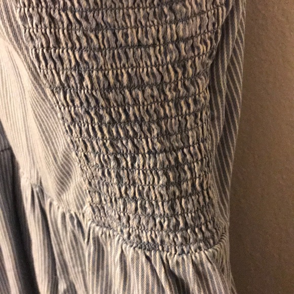 Dress - Picture 3 of 6